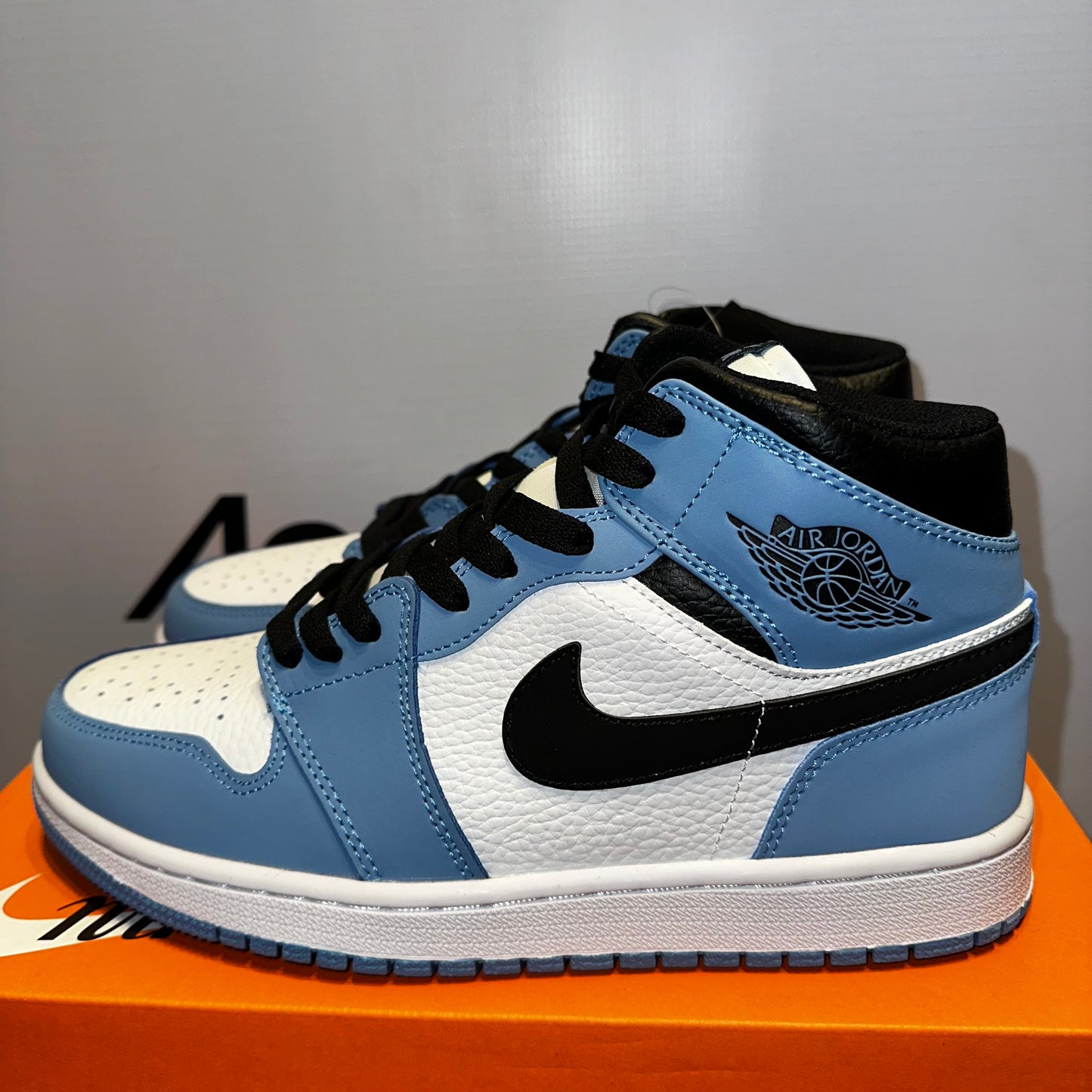 Nike Air Jordan 1 Retro
