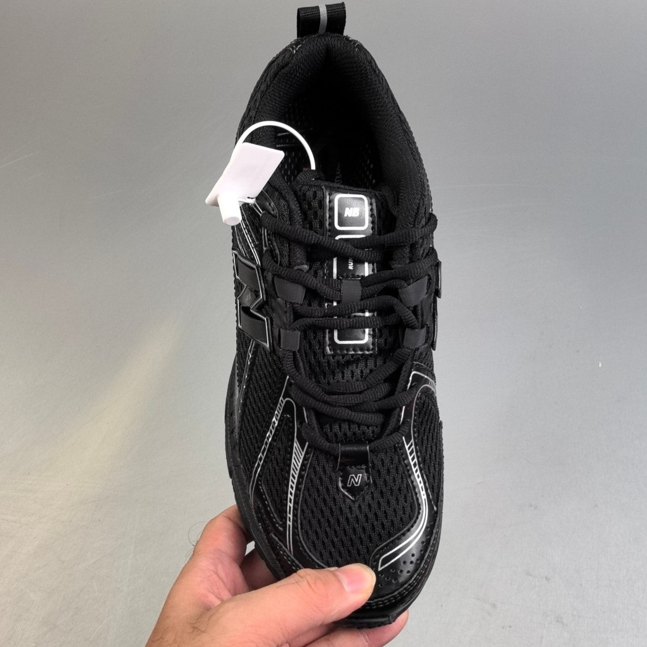 New Balance M1906