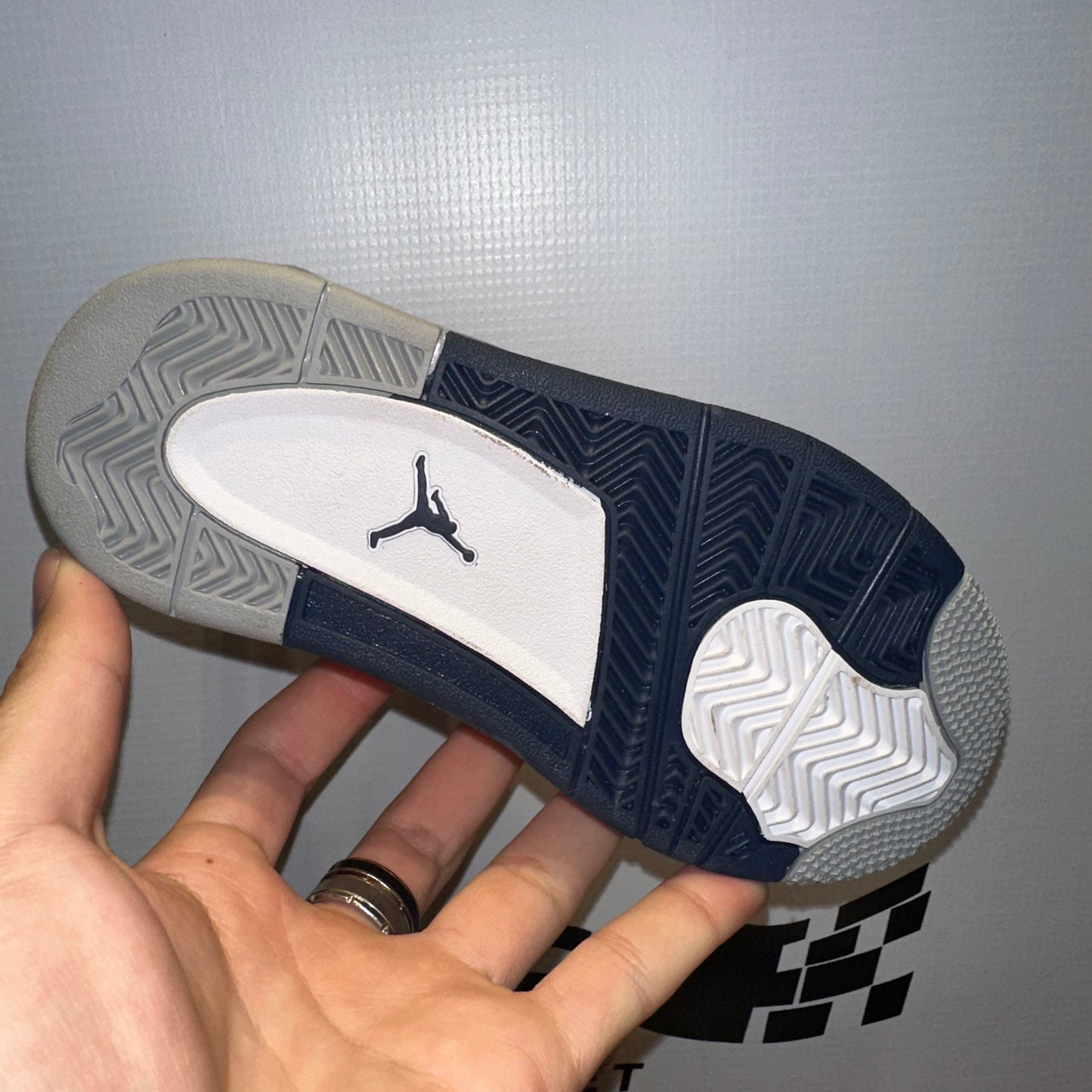 Air Jordan 4 Retro