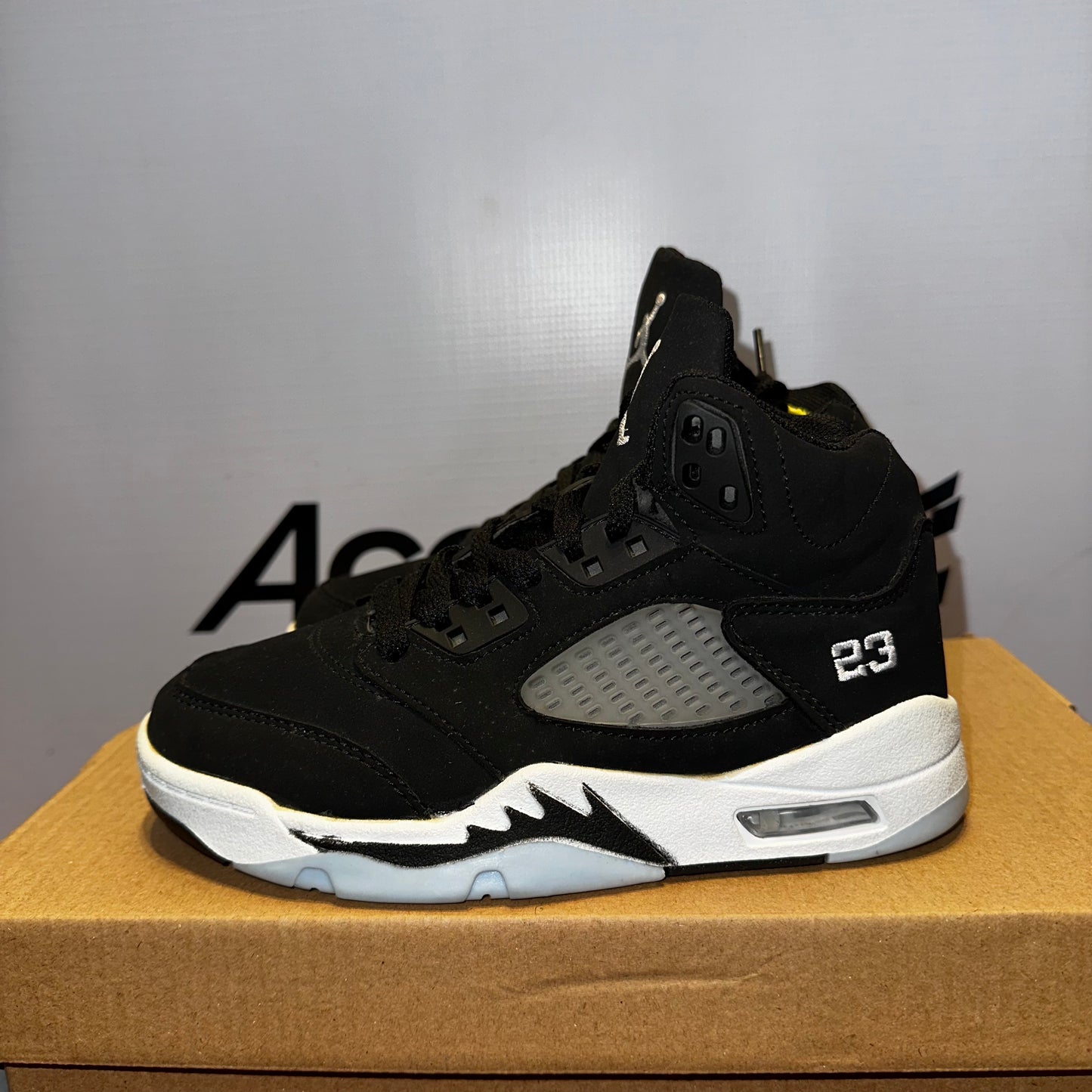 Air Jordan 5 Retro