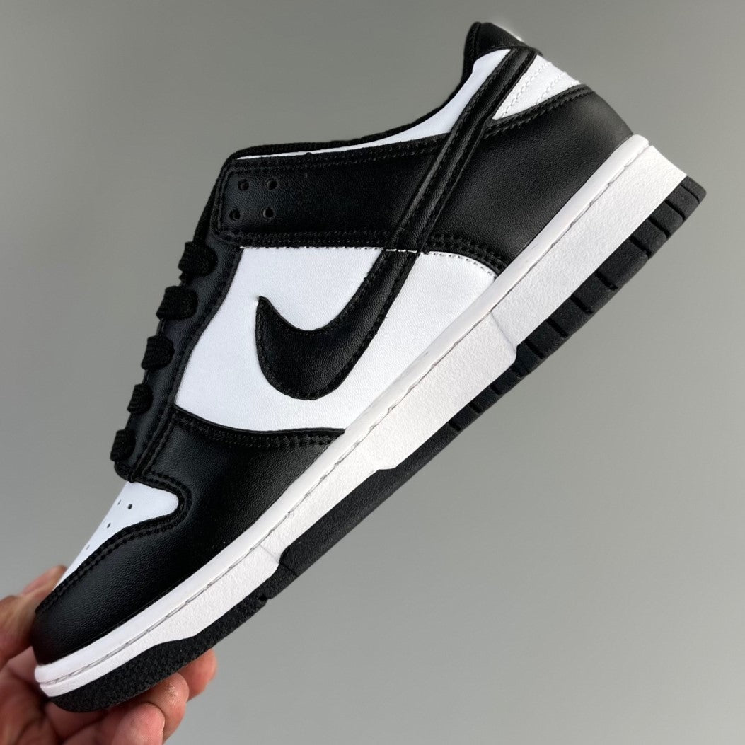 Nike Dunk Low Panda