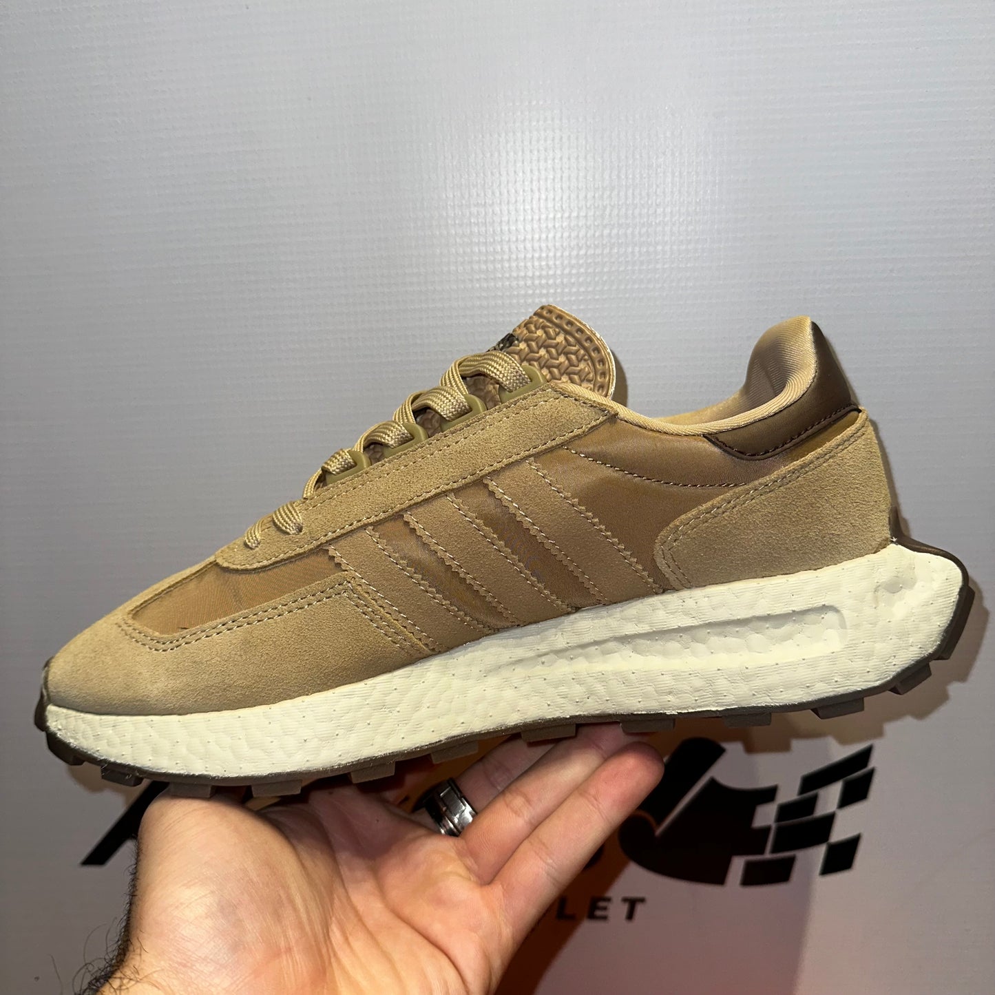 Adidas Retropy E5