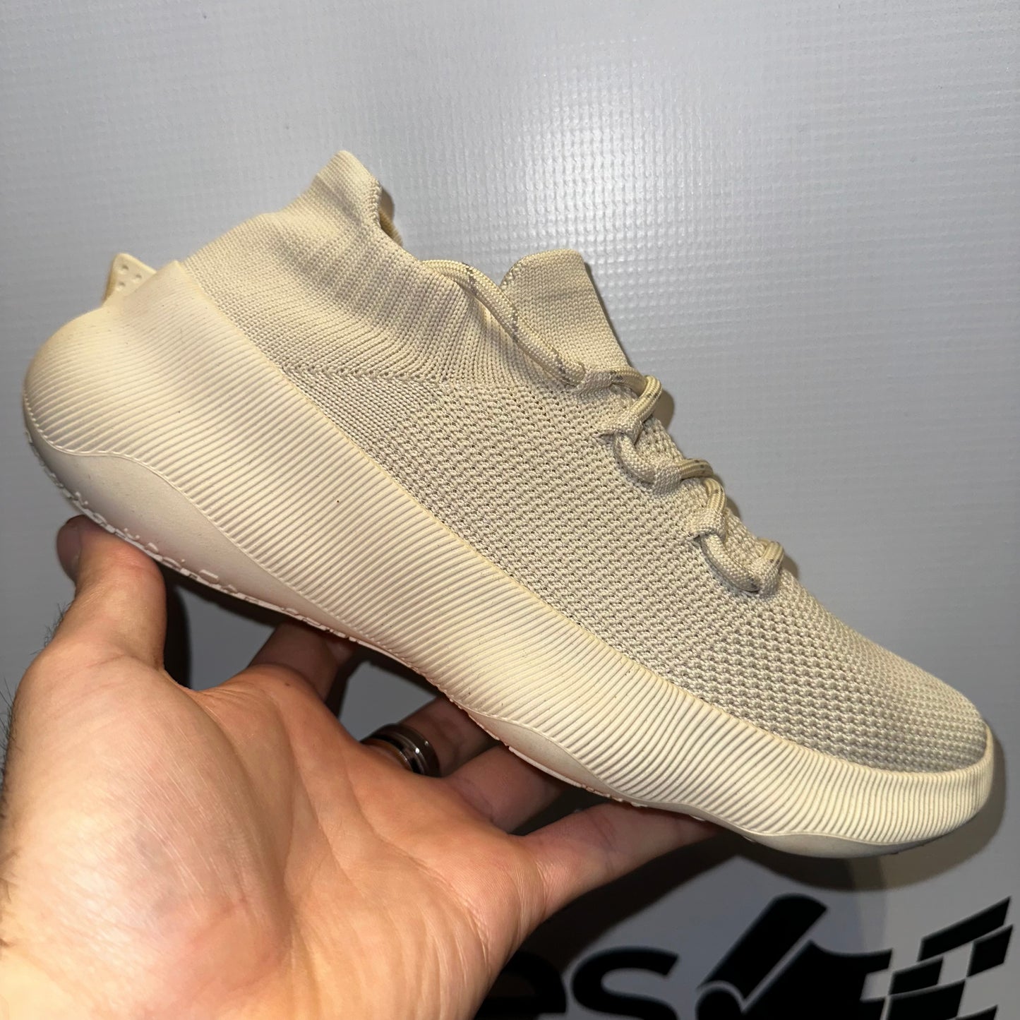 Adidas Yeezy 580