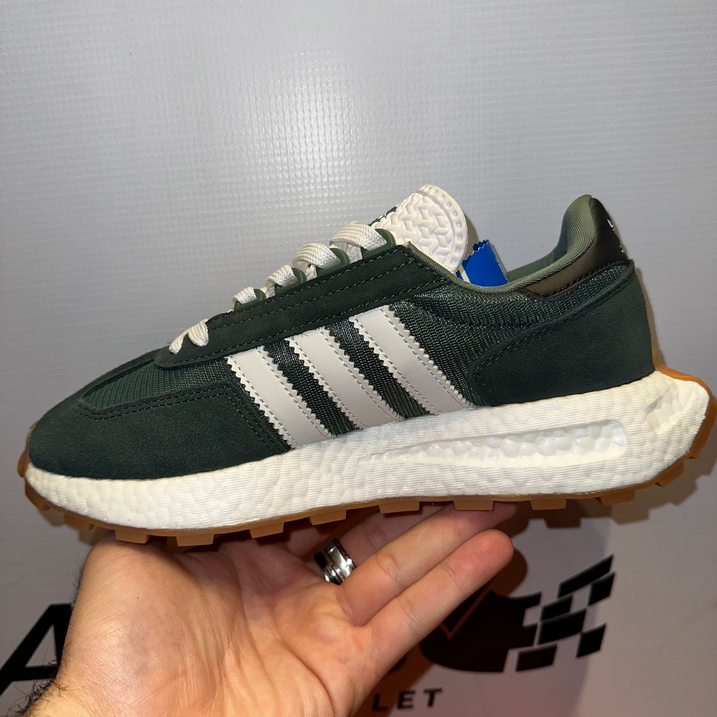 Adidas Retropy E5