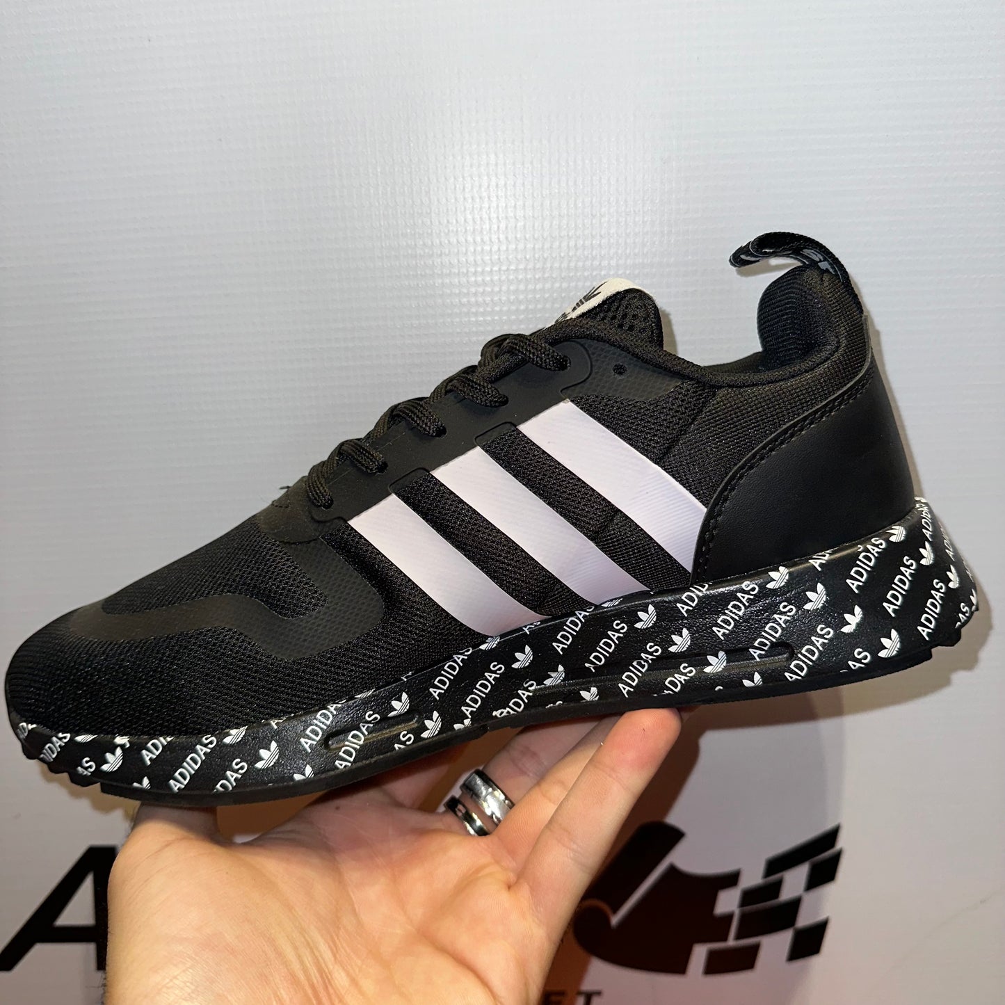 Adidas Multix