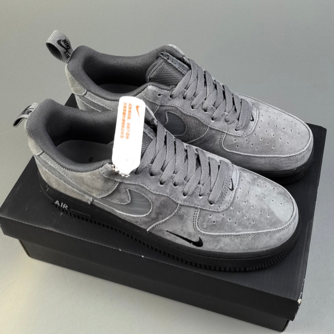 Nike Air Force 1 Low ‘07 LV8 Swoosh Reflectante