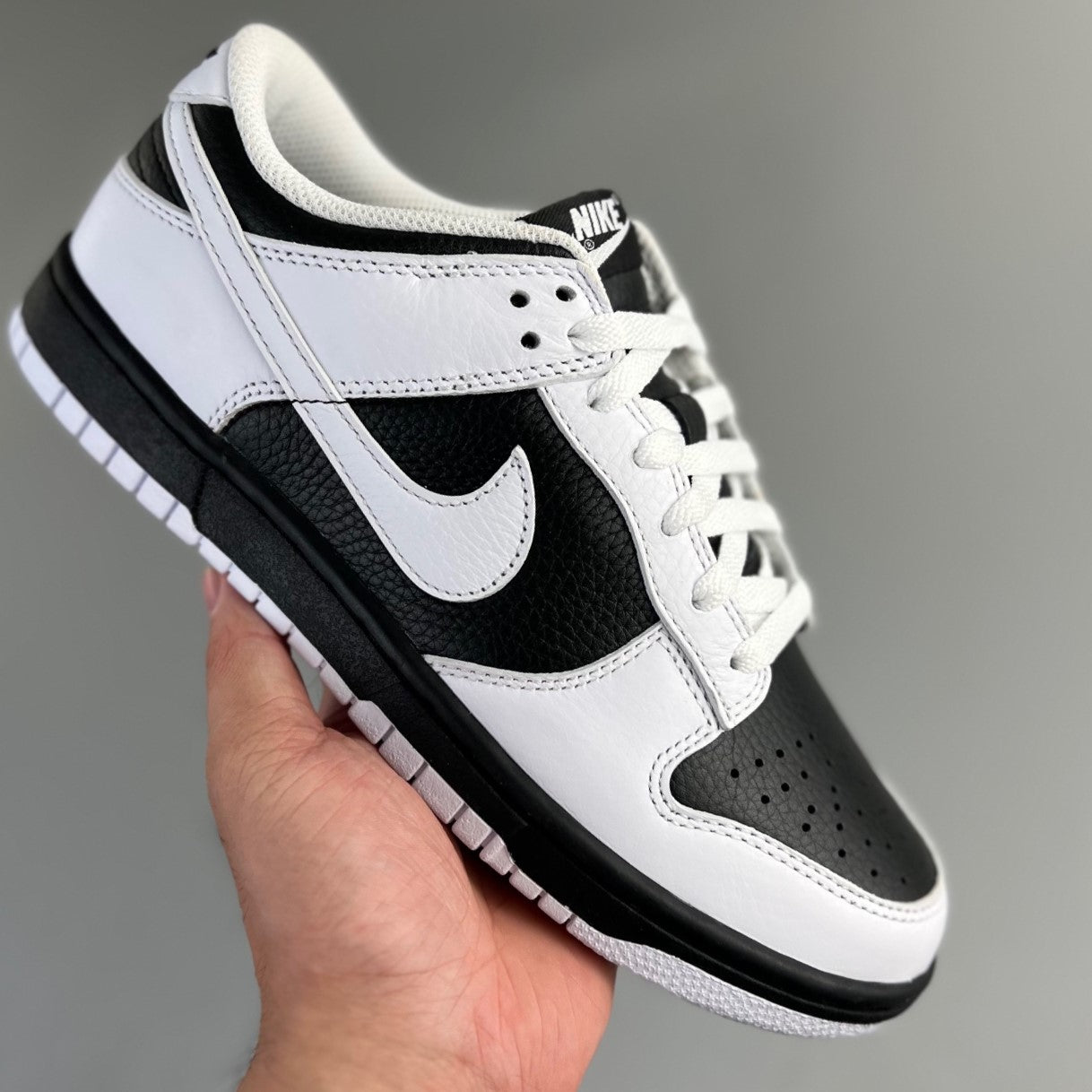 Nike Dunk Low Reverse Panda