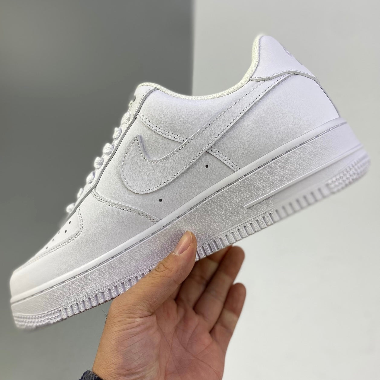 Nike Air Force 1 Low Classic White