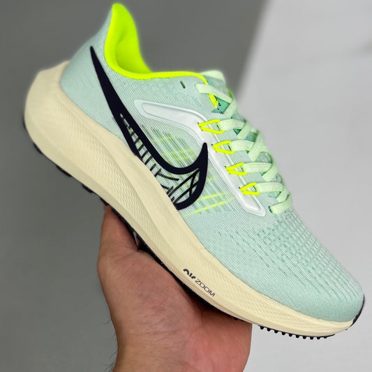 Nike Air Zoom Pegasus 39