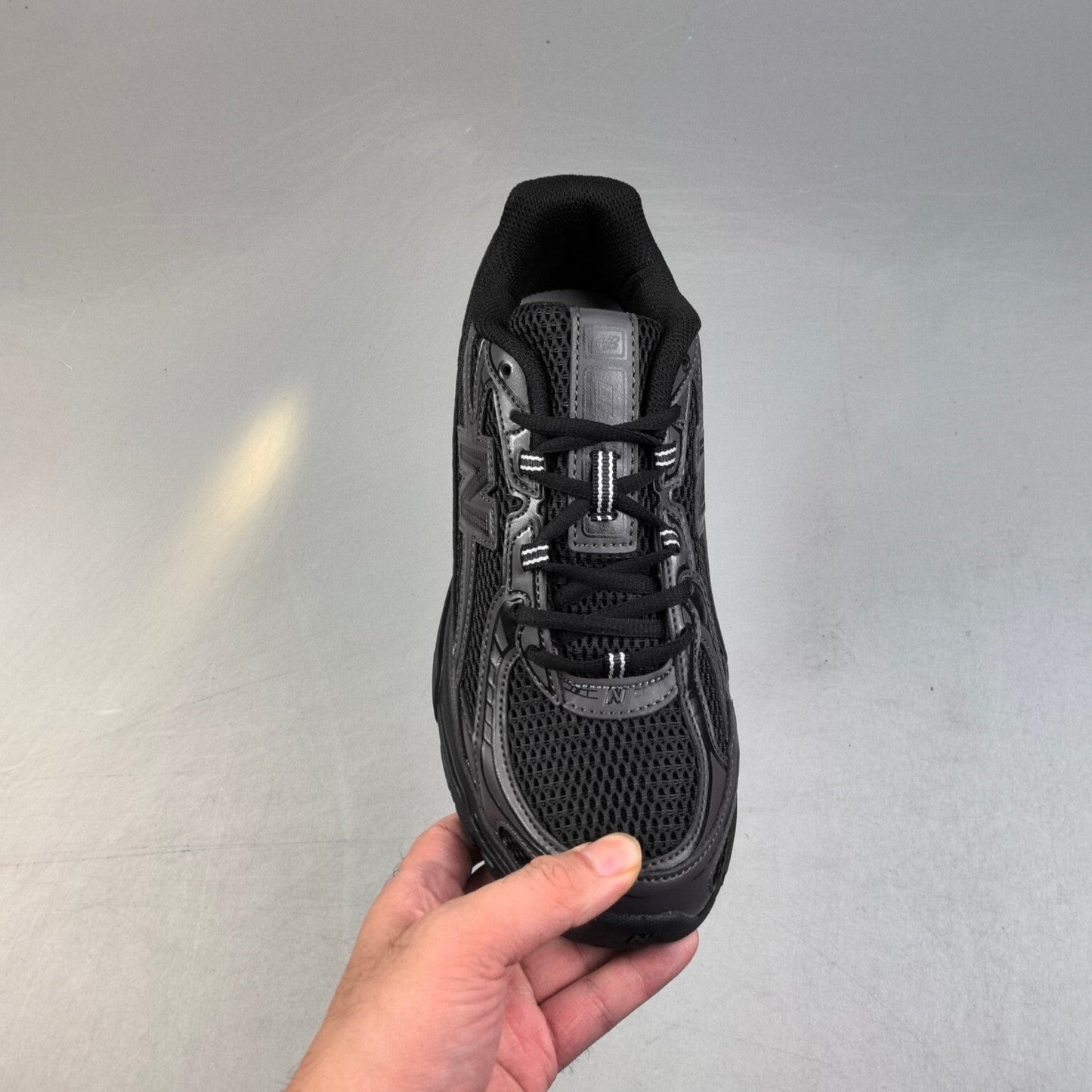 New Balance 740 | 5000002