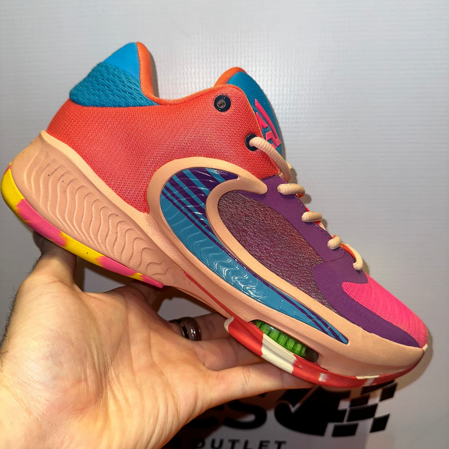 Nike Zoom Freak 4