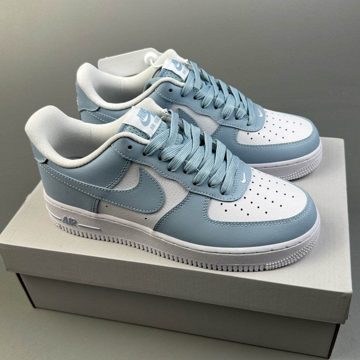 Nike Air Force 1 Low