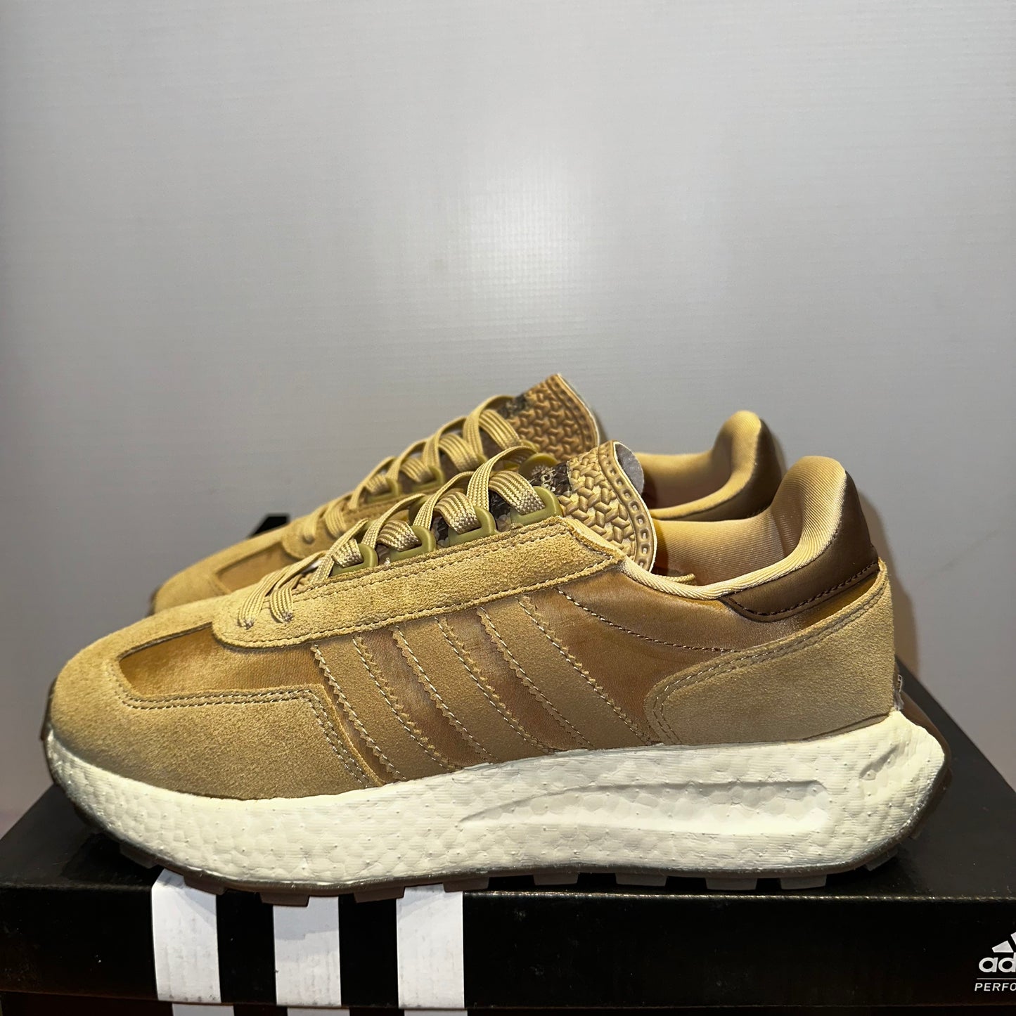 Adidas Retropy E5