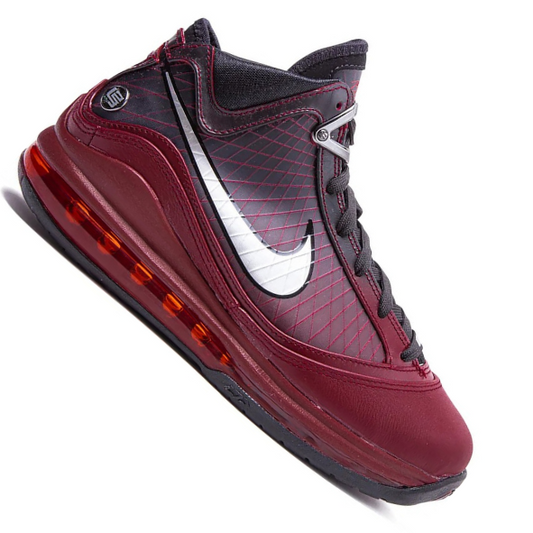 Nike LeBron VII