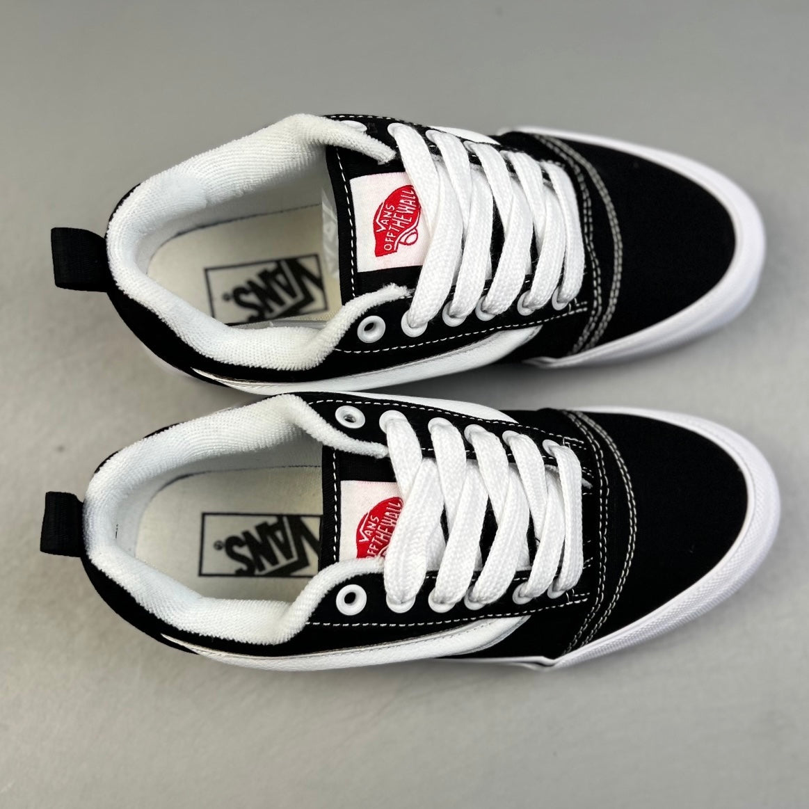 VANS Knu Skool