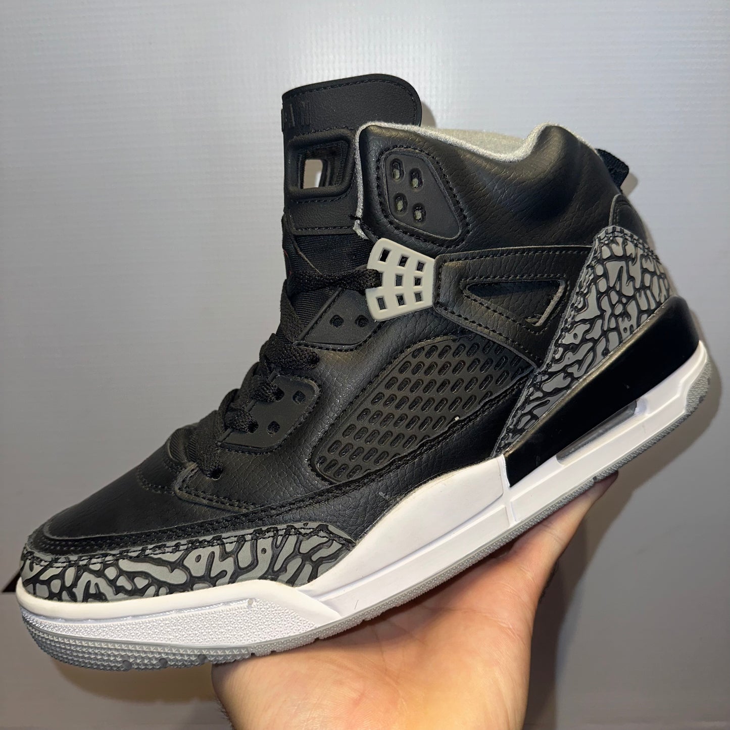 Jordan Spizike