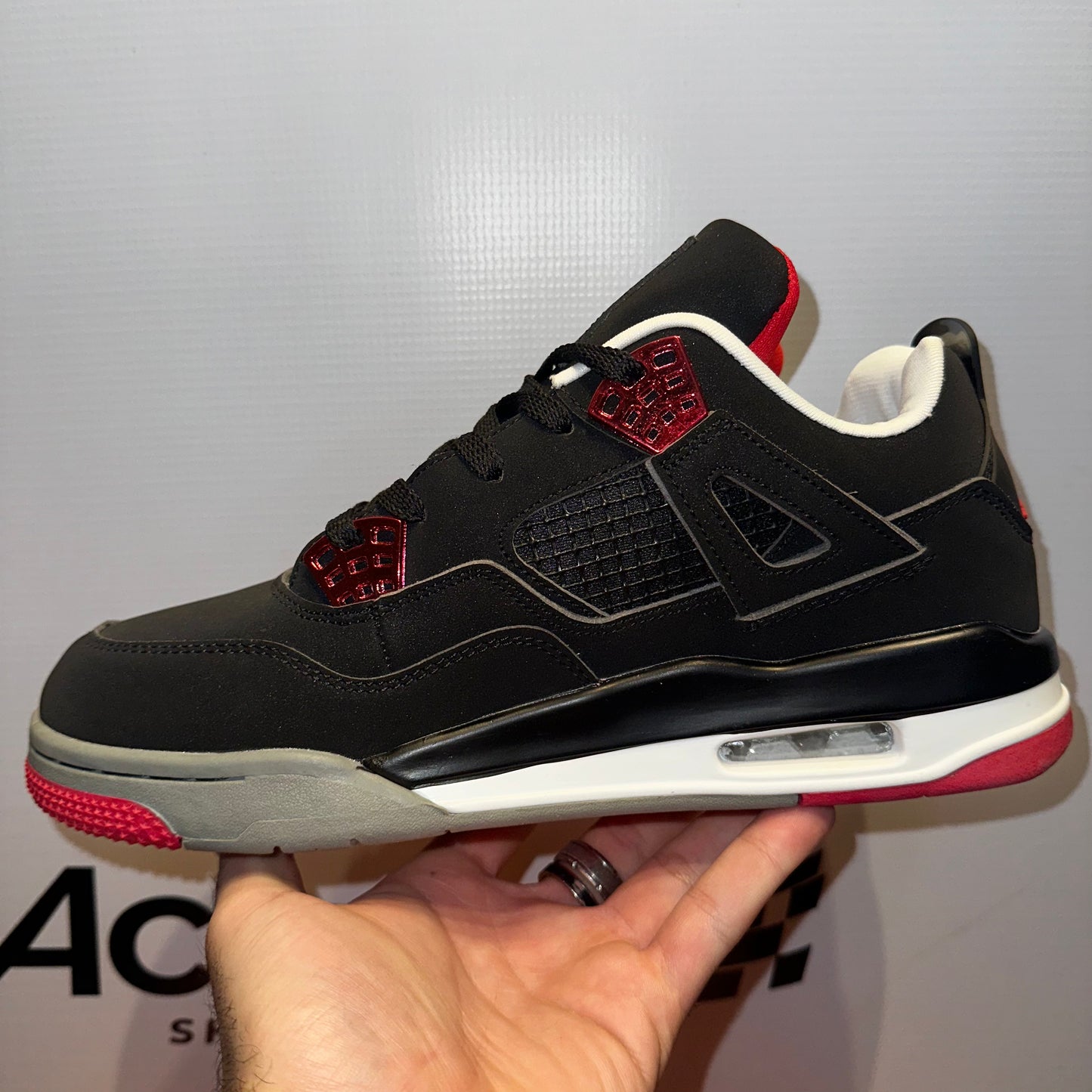 Air Jordan 4 Retro