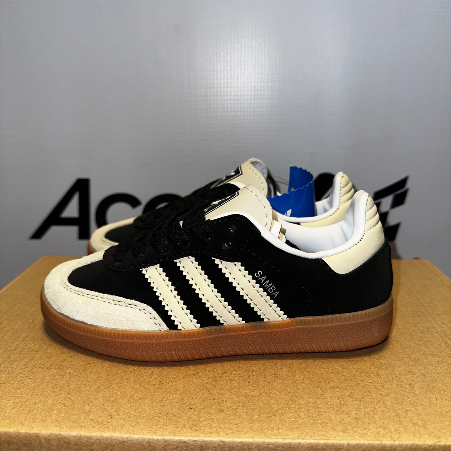 Adidas Samba