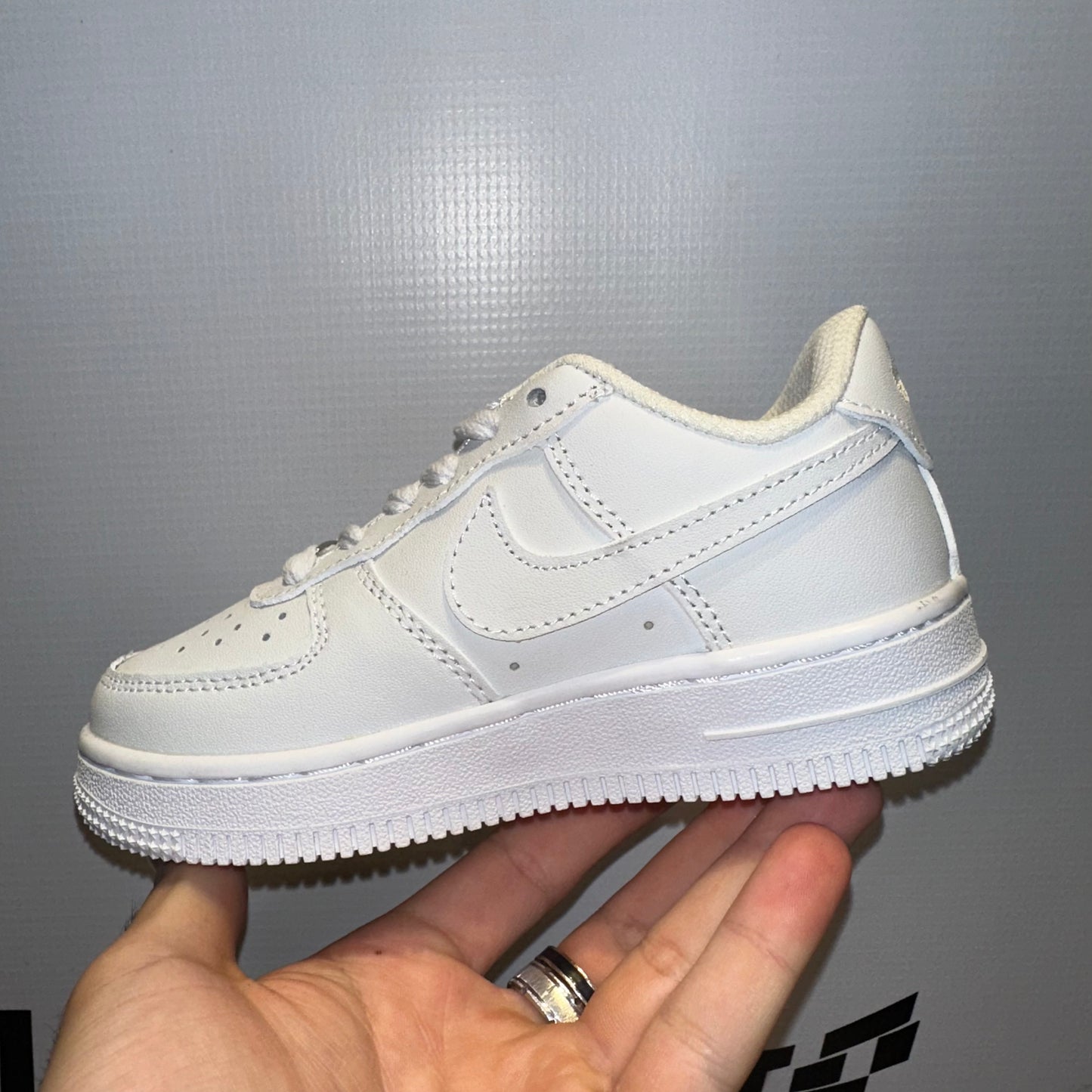 Nike Air Force 1 Low Classic White