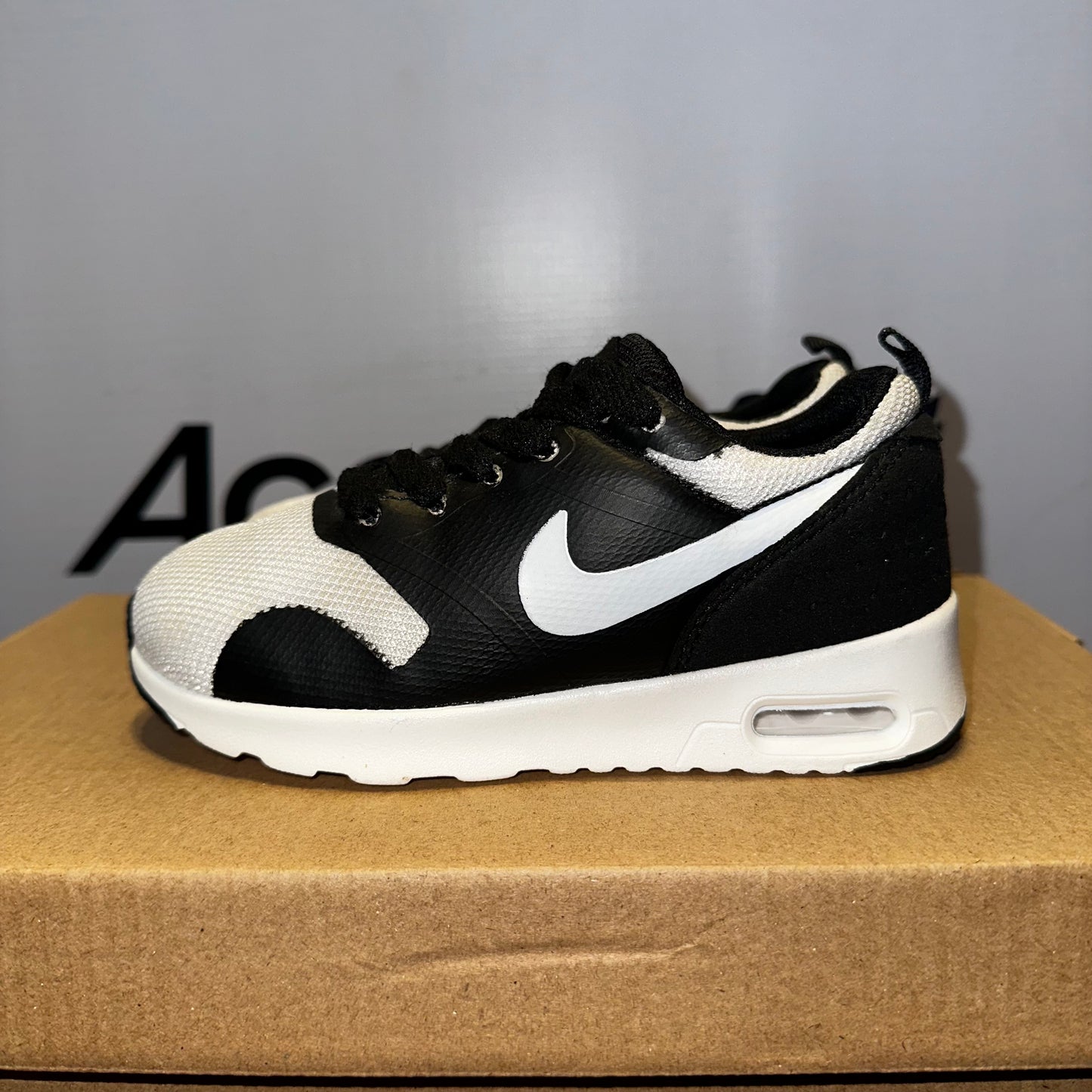 Nike Air Max Tavas