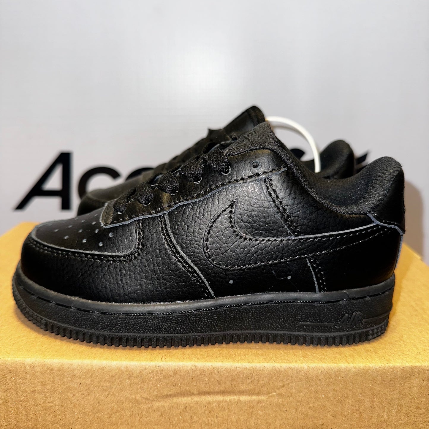 Nike Air Force 1 Low Classic Black