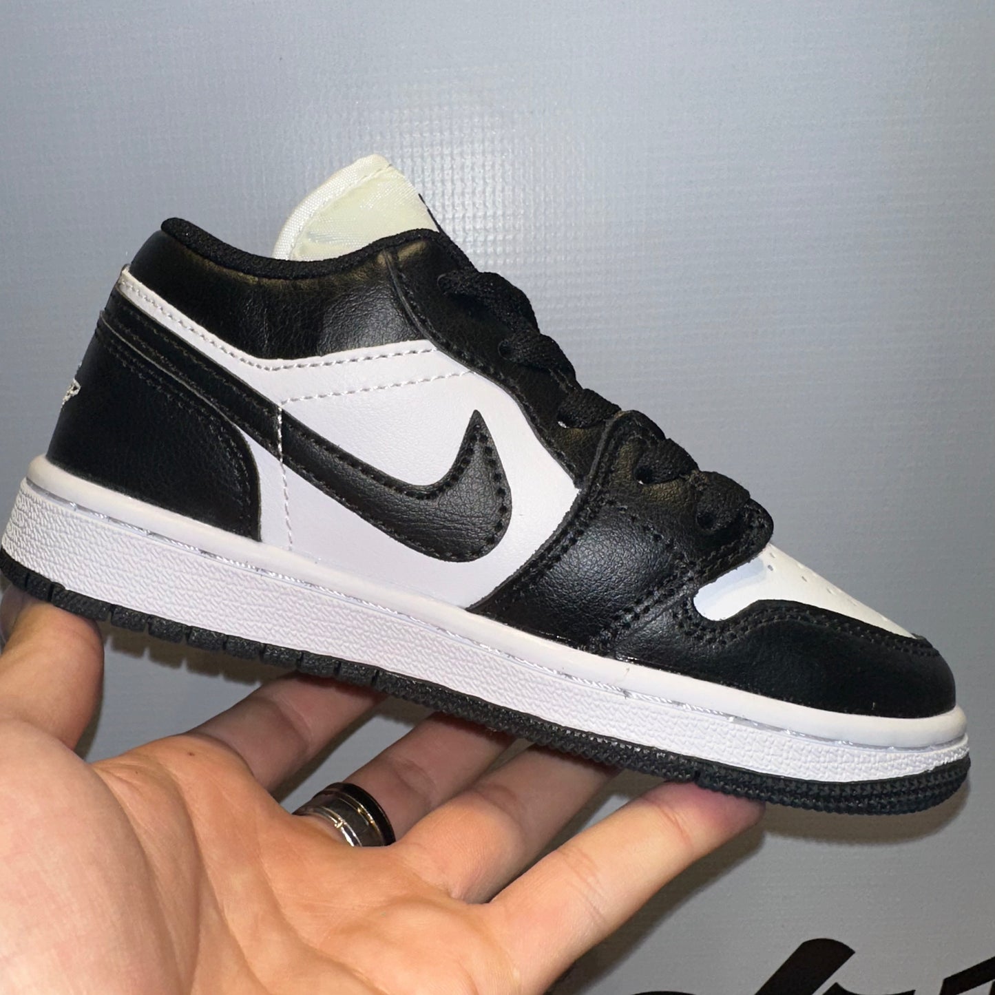 Nike Air Jordan 1 Retro Panda Low