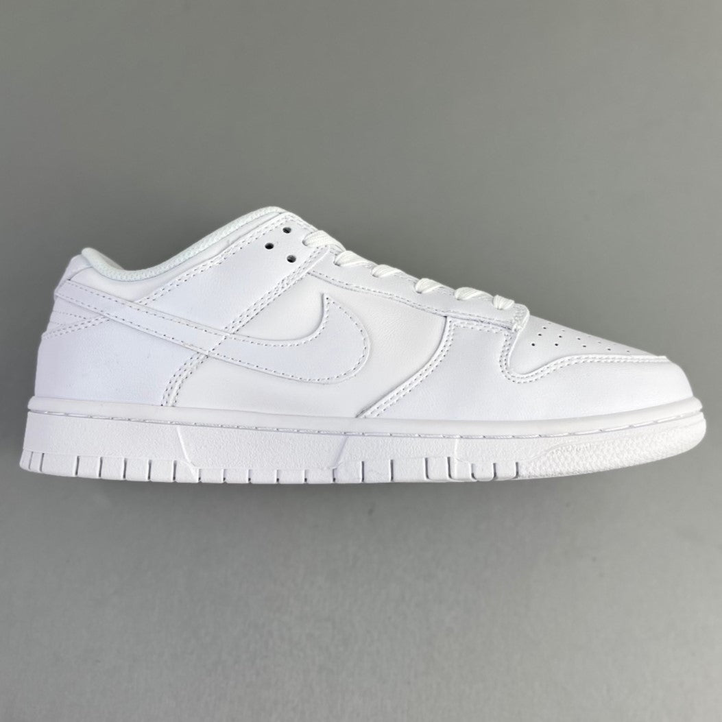 Nike Dunk Low Classic White